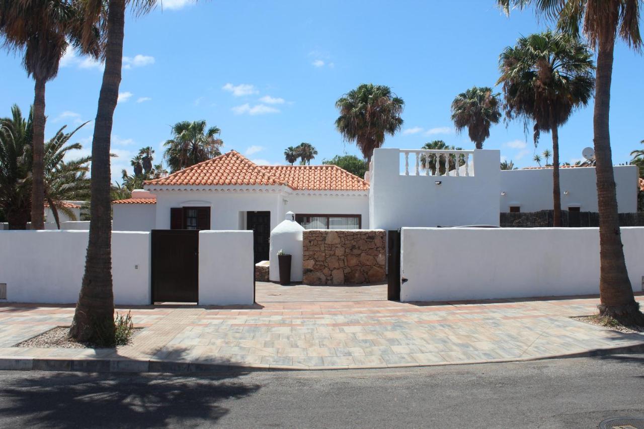 Villa La Charlatana Caleta De Fuste Kültér fotó